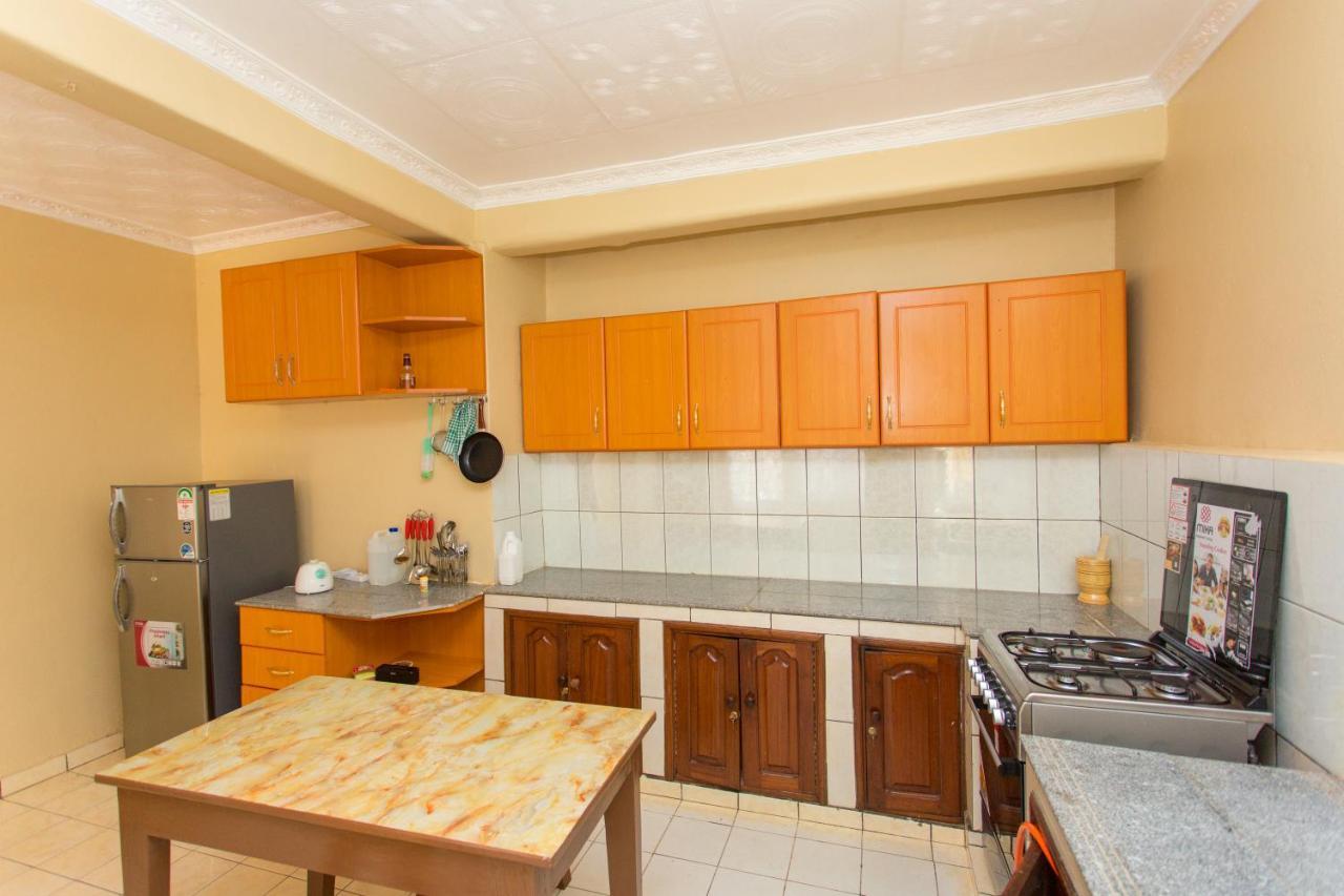 Kereth B&B Living Space Kigali Esterno foto