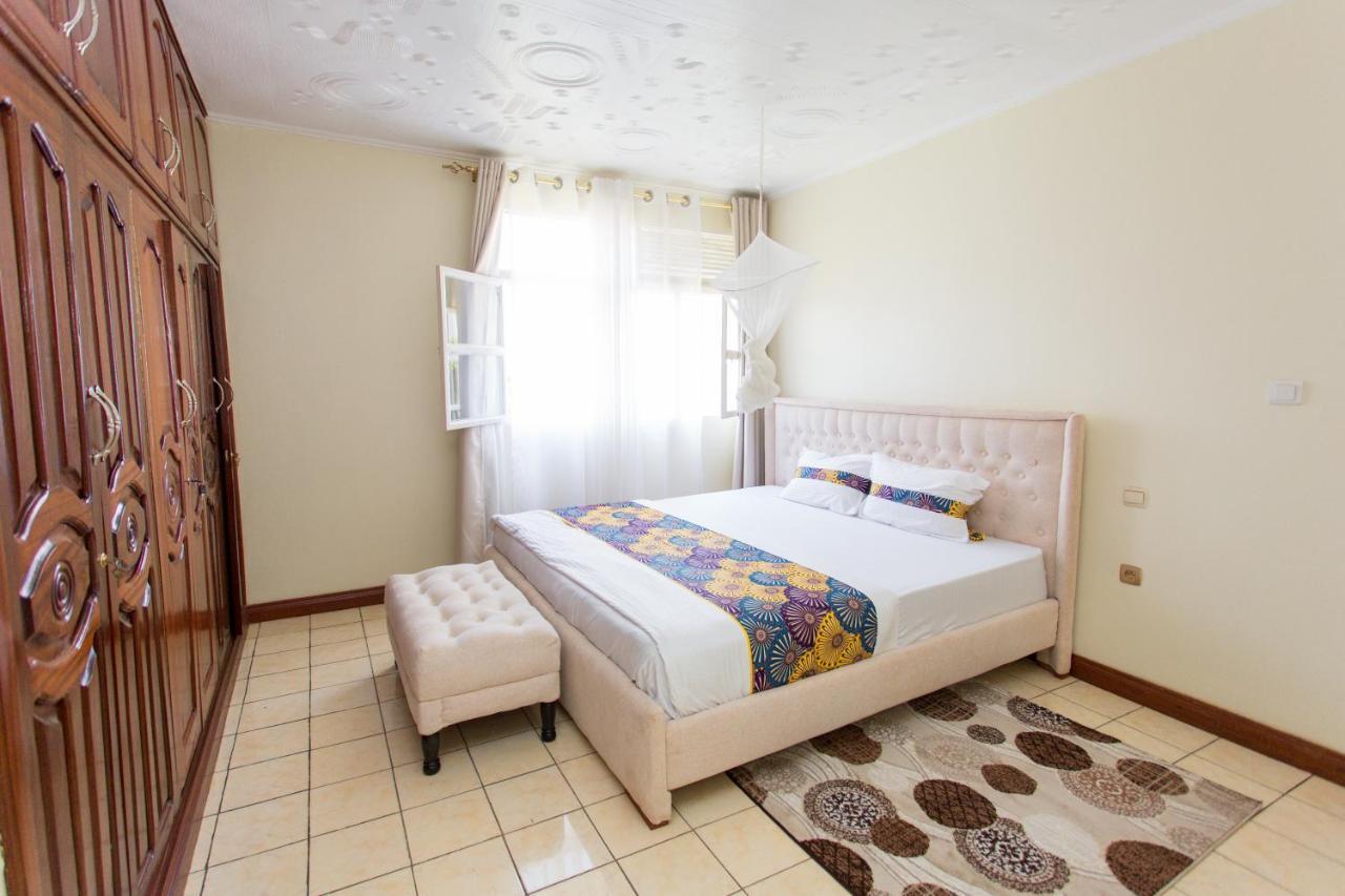 Kereth B&B Living Space Kigali Esterno foto